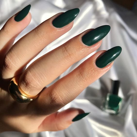 Deep Forest Green Nail Colors